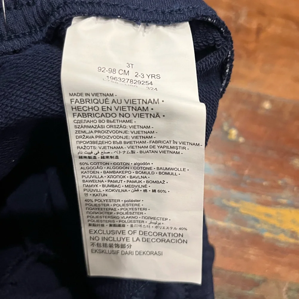 NWT Nike Boys 2 Piece Shorts Set - Picture 8 of 8